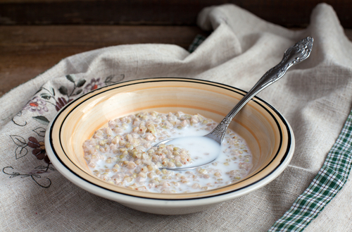 Gluten- och laktosfri bovetegröt